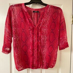 a.n.a. Women's L - Lightweight top - half sleeves - Great over a white tank!